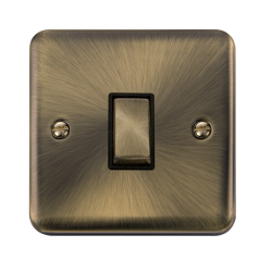 DPAB425BK Deco Plus 10AX Ingot 1 Gang Intermediate