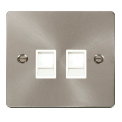 Scolmore Click Define FPBS118WH  FLAT PLATE TWIN R