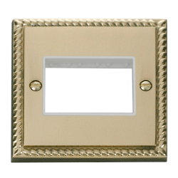 GCBR403WH Deco 1 Gang Plate Triple Aperture - Whit