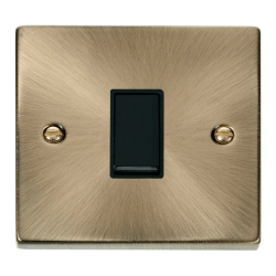 VPAB025BK Deco 1 Gang Intermediate 10AX Switch - B