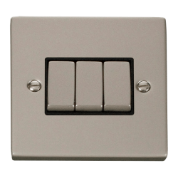 VPPN413BK Deco 3 Gang 2 Way 'Ingot' 10AX Switch -