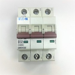 Eaton EMDH332 TP Type D MCB 32A