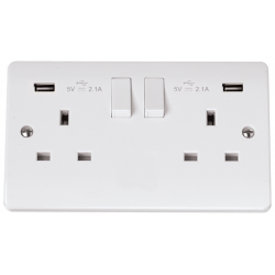 Click Mode 13 Amp Twin Switched Socket with 2 X USB (2.1A)