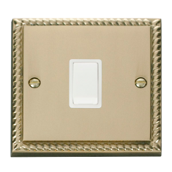 GCBR622WH Deco 20A 1 Gang DP Switch - White