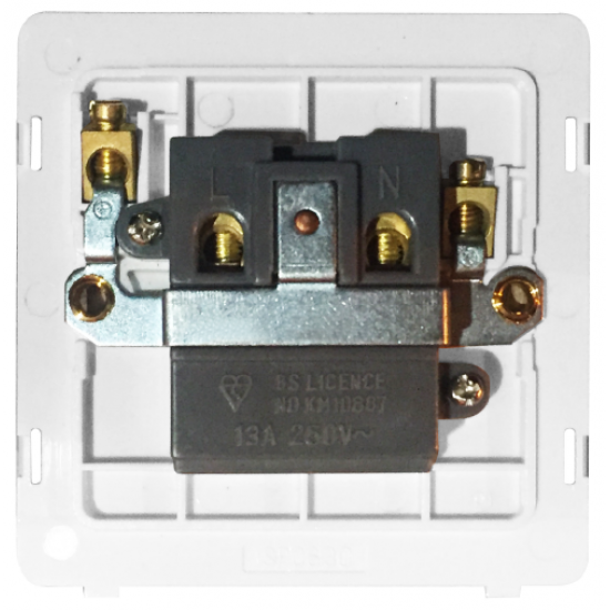 13A 1 GANG UNSWITCHED SOCKET - METAL WHITE COVER P