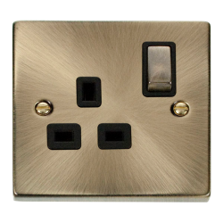 VPAB535BK Deco 1 Gang 13A DP 'Ingot' Switched Sock