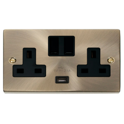 VPAB770BK Deco 13A 2G Switched Socket With 2.1A US