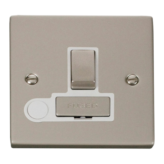 VPPN551WH Deco 13A Fused 'Ingot' Switched Connecti