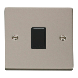 VPPN622BK Deco 20A 1 Gang DP Switch - Black