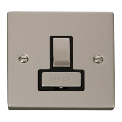 VPPN751BK Deco 13A Fused 'Ingot' Switched Connecti