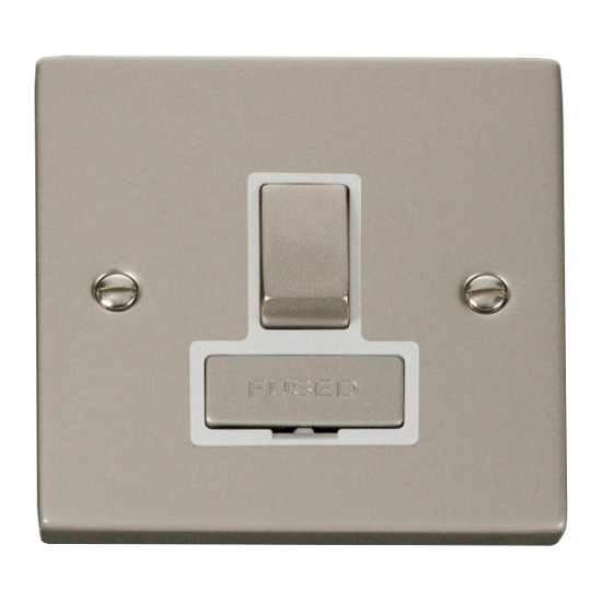 VPPN751WH Deco 13A Fused 'Ingot' Switched Connecti