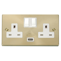 VPSB770WH Deco 13A 2G Switched Socket With 2.1A US