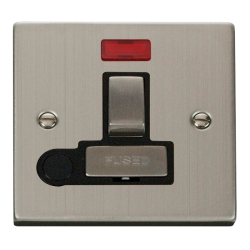 VPSS552BK Deco 13A Fused 'Ingot' Switched Connecti