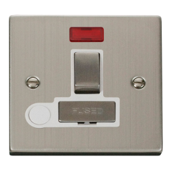 VPSS552WH Deco 13A Fused 'Ingot' Switched Connecti