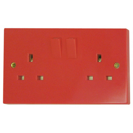 Click WA180 Socket 2G Switched DE 13A Red