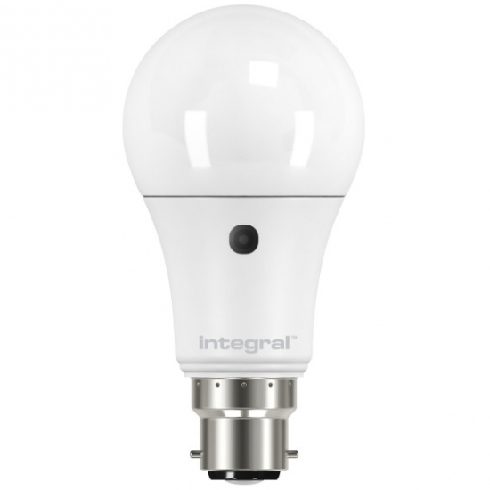 Integral LED GLS 8W Warm White BC Dusk To Dawn Sensor Light bulb