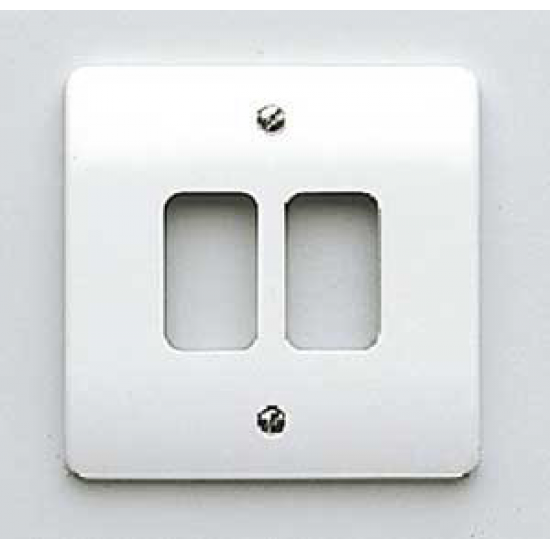 MK K3632Whi 2 Gang Moulded Face Plate