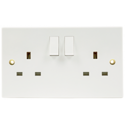 Niglon S132S 13 Amp Twin Switched Socket